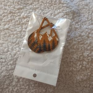 Mountain dangle earrings
